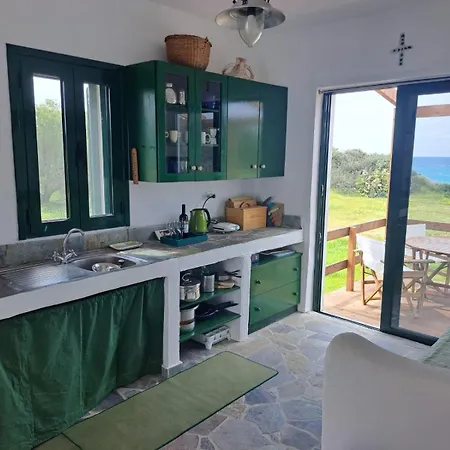 Charming On The Sea Turtle Holiday home *